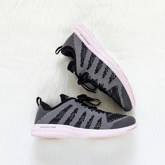 APL Techloom Pro Sneakers In Black / Bleached Pink Size 8.5 - Picture 1 of 16